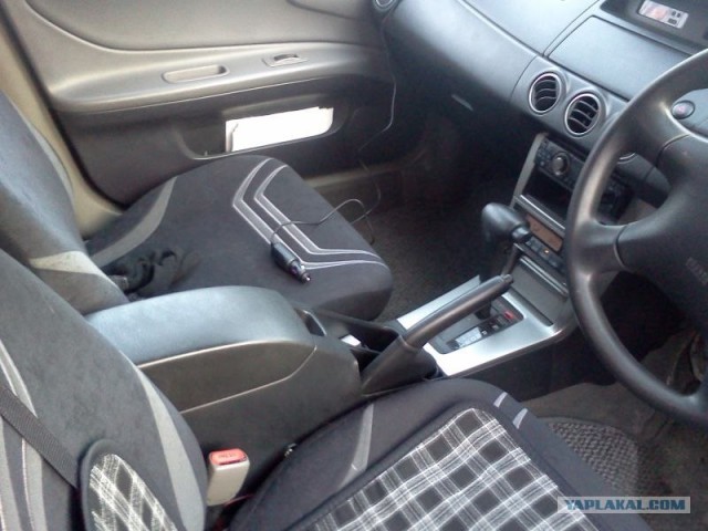 Замена панели на Nissan Expert