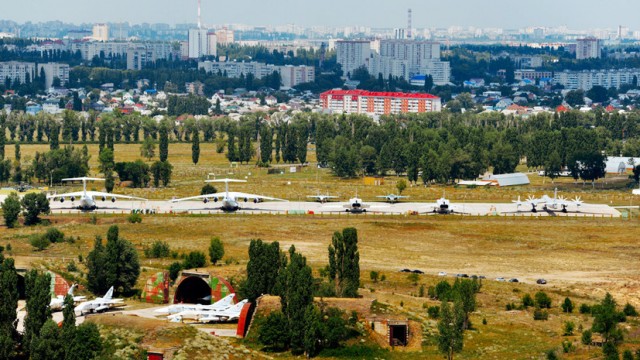 Солдат сбежал с оружием. Воронеж