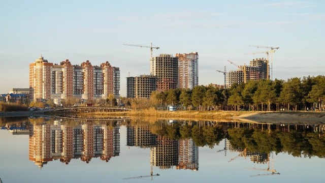 50 крупнейших городов России и США