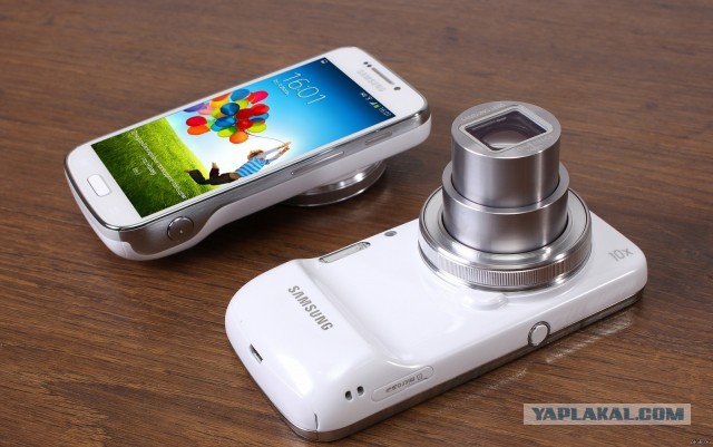 Vivo X300 Ultra - камеры по 200 мегапикселей