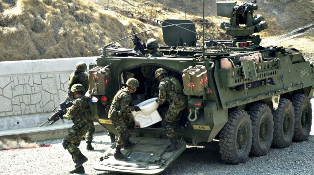 Десант в Каракасе - первые трофеи.