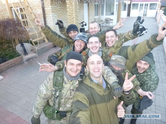 Зачистка аэропорта от войск украинских ВС