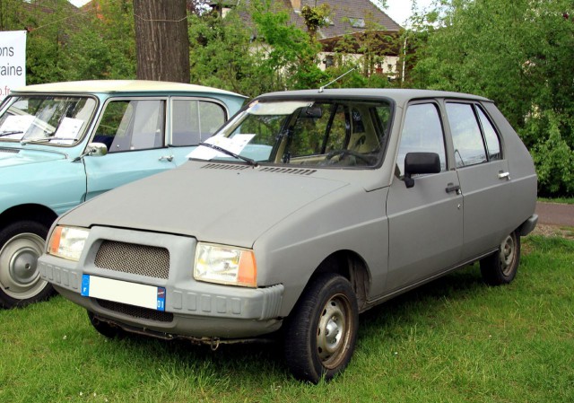 Игра на ЯПе: Угадай АВТО-9