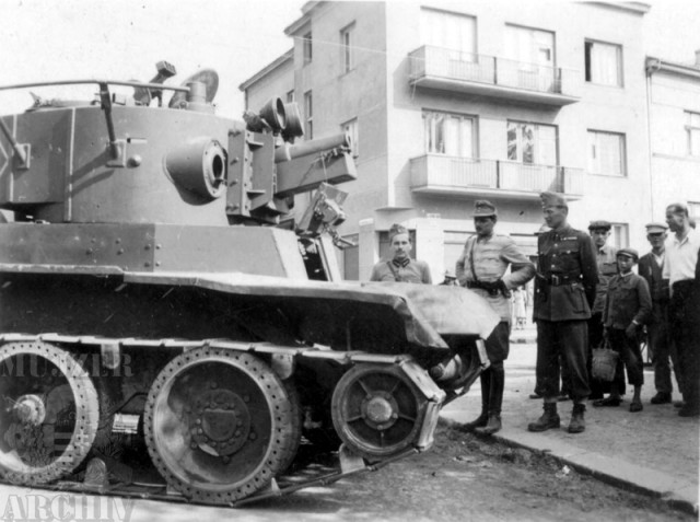 То, что было в вермахте и чего не было в РККА