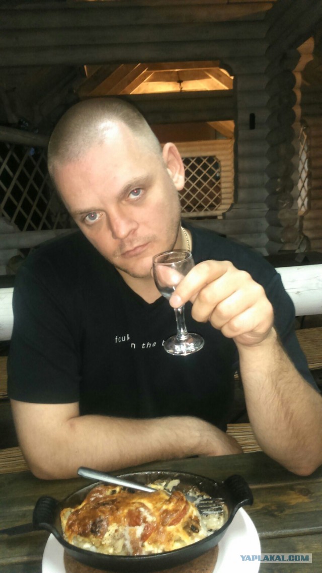 Скромная полиция Петербурга. Жительница Пушкина больше часа следила, чтобы пьяный гаишник не скрылся с «поля боя»