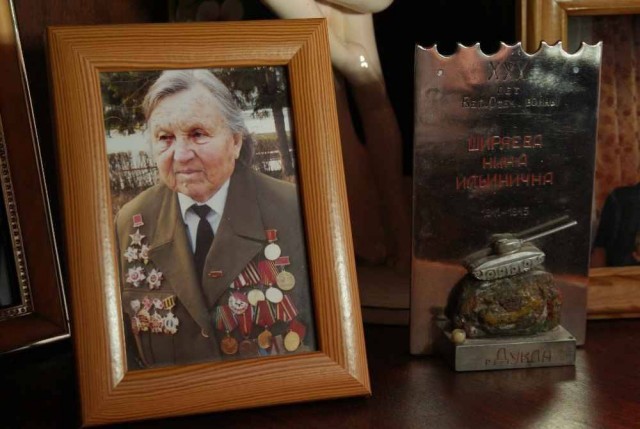 "Мама горела в танке, а в экипаж ей определили пленного немца"