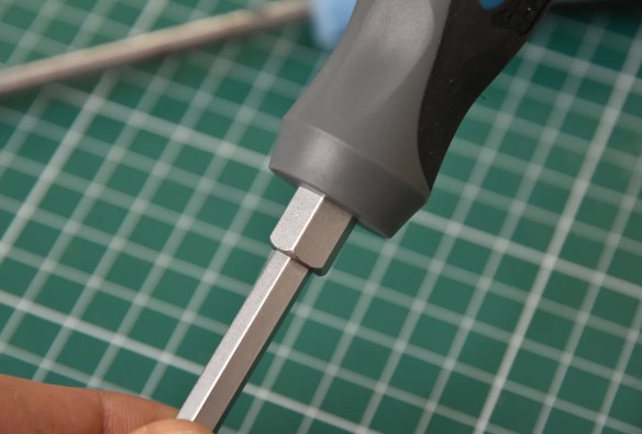 5 фишек обычной отвёртки о которых не знают многие мастера