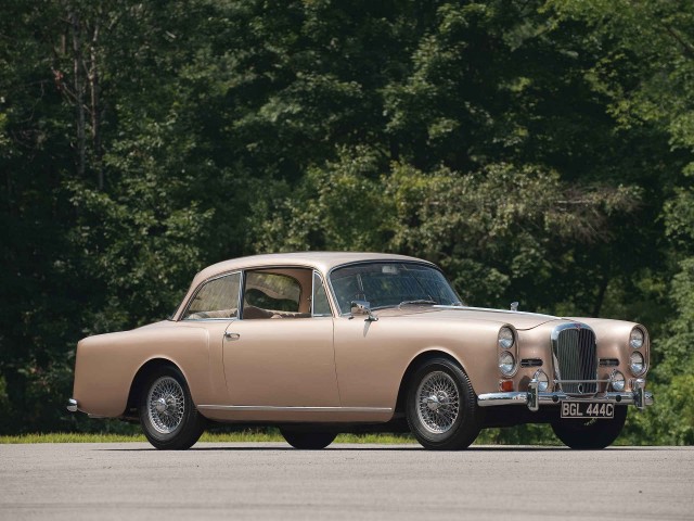1960 Jaguar Mark II Beacham
