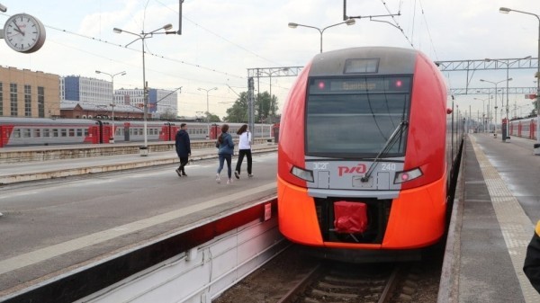 Электрички для дачников Ленобласти перенаправят с Московского вокзала с июля 2026