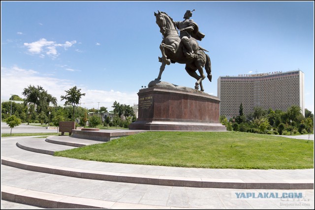 Памятники, которые иначе воспринимаются народом