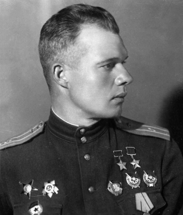 80 лет "Золотой Звезде" героя.
