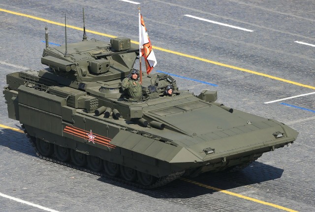 Пантера KF51 против Арматы Т-14