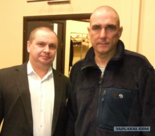 "Карты, деньги, два ствола"