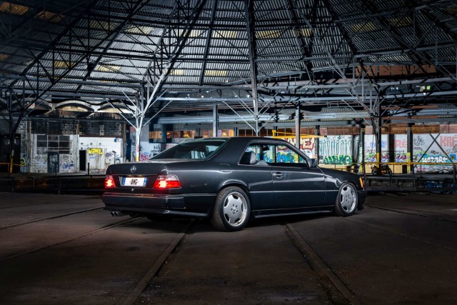 W126 и немного тюнинга. Красивых автофото пост. PS. И W124