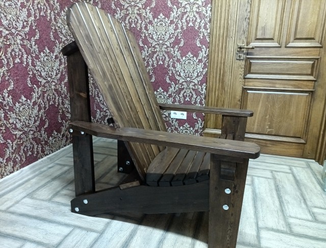 Кресло в стиле Кантри