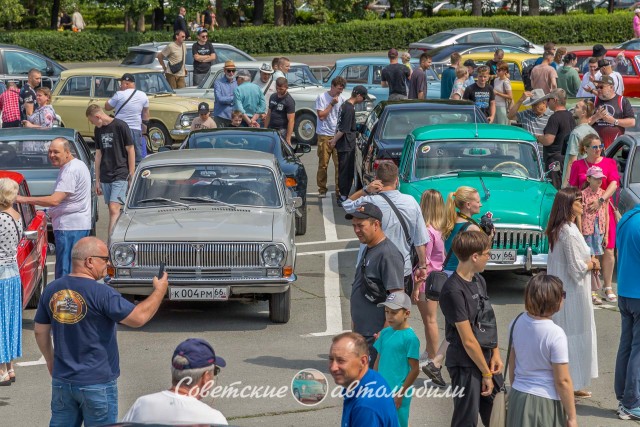 Покатушки на 24-й Волге в город суровых мужчин. Фестиваль "Машина времени"
