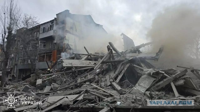 Уничтоженный в первые минуты двухчасовой войны венесуэльский ЗРК "Бук-М2Э".