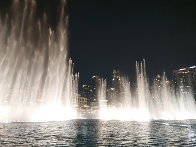 Дубайск в декабре