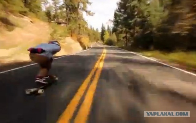 Скоростная поездка на лонгборде