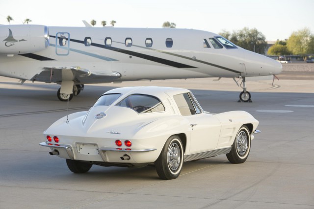 Chevrolet Corvette C2