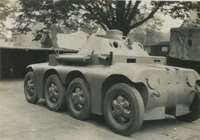 Восьмиколесник Sd.Kfz. 231 8-Rad.