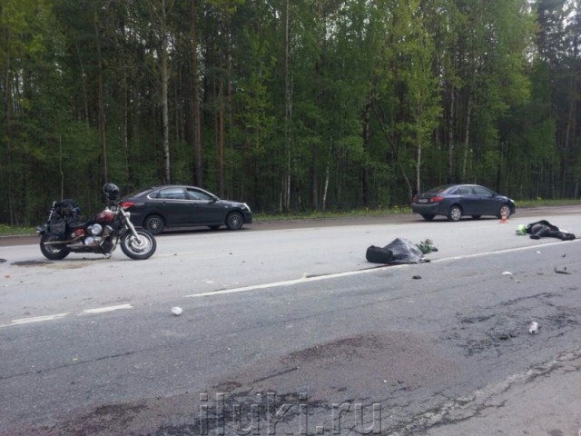 Супруги-мотоциклисты из Ленинградской области погибли под Псковом