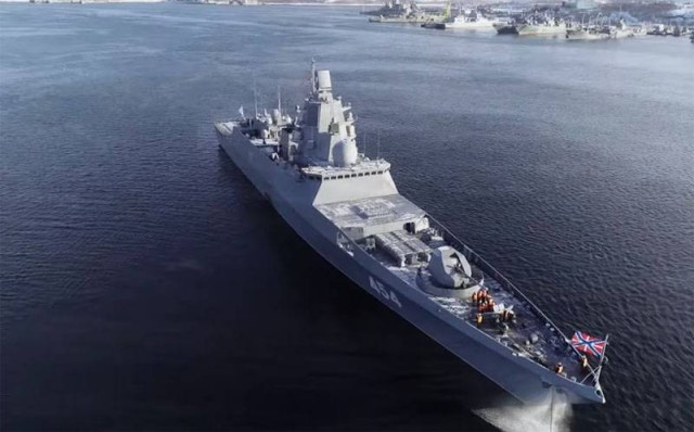 В порту Владивостока заметили «яхту Мордашова»