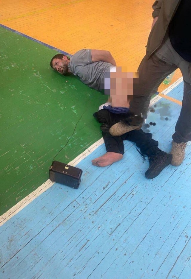 Нападавших на «Крокус» привезли на допрос