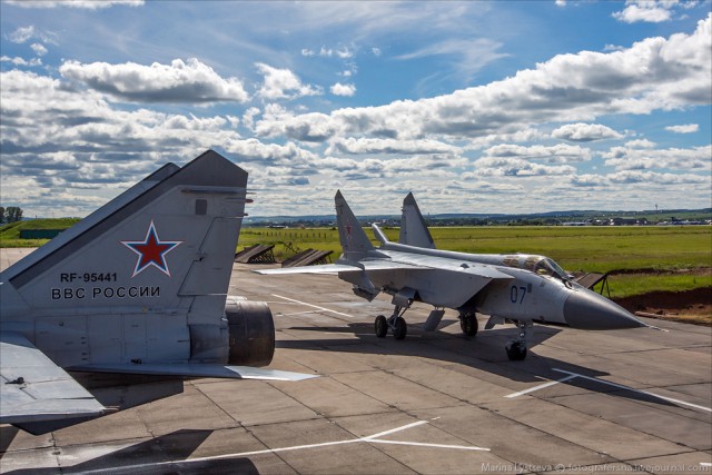 МиГи-31 на авиабазе Сокол в Перми