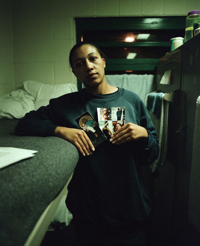 Девушки нелегкого поведения