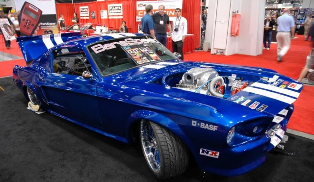 Sema Show 2008 (30 фото)