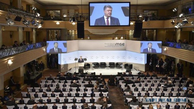 «Советская военщина — самая подлая и тупая из всех. Это она «победила» 1:10.» Об идейных вдохновителях и духовных наставниках  К
