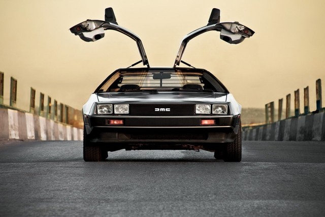 Фотосет DeLorean DMC-12