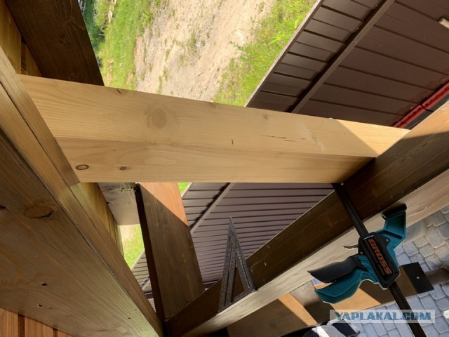 Навес для авто из бруса своими руками
