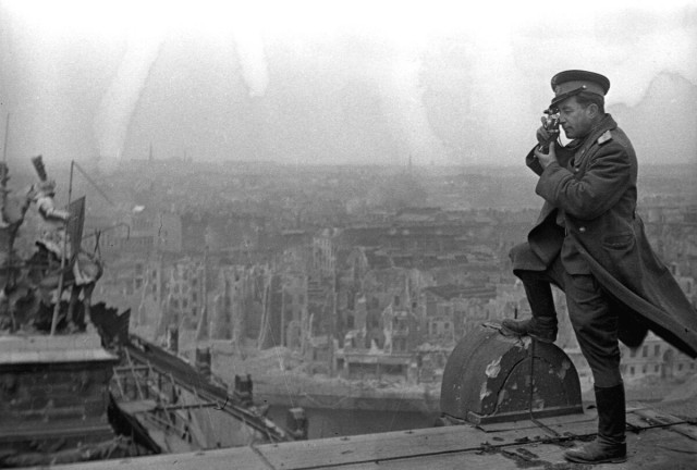 Великая Отечественная в фотографиях - Победа!