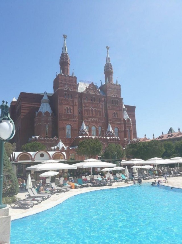 Украинка купила горящую путёвку в Турцию не глядя и попала