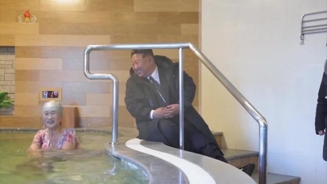 Силовики ворвались в женскую баню в российском городе со странным объяснением