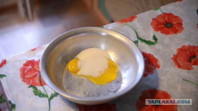 Самый простой песочный пирог с орехами