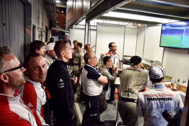 WEC: Стартовал марафон "24 часа Ле-Мана"