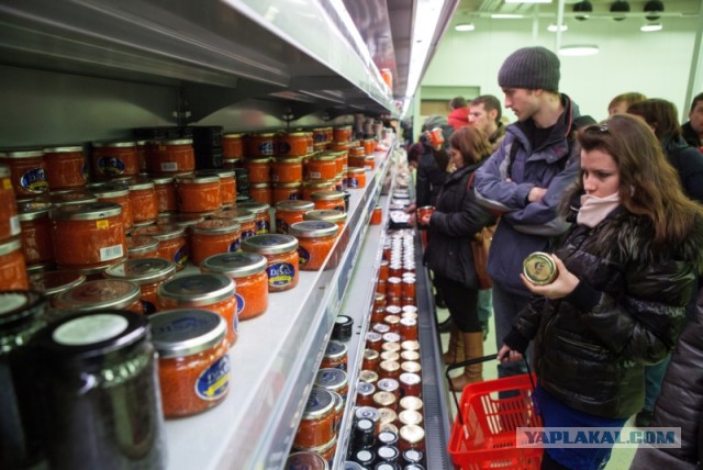 Россияне массово ездят за продуктами в Финляндию