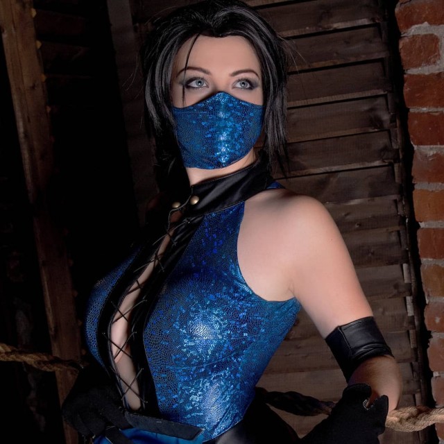 Актриса, сыгравшая Соню Блейд в Mortal Kombat 3, вернулась к образу 25 лет спустя