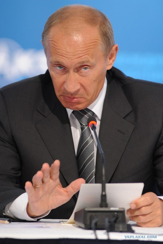 Бой Ф. Емельяненко - Д. Монсон