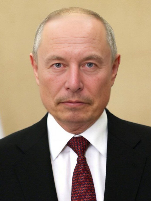 Илон Маск о помощи Украине