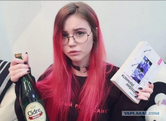 А кто Новый Год дома будет отмечать без гостей?
