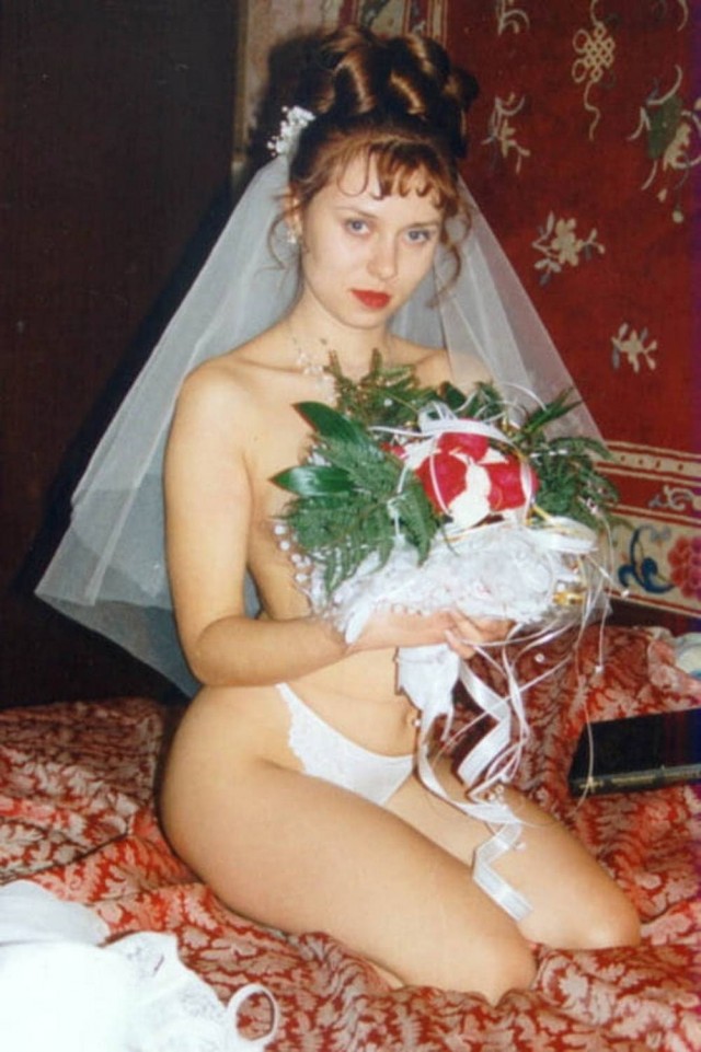 Девчата из 90-х и 00-х