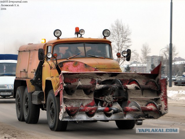 А как в вашем регионе убирают снег?