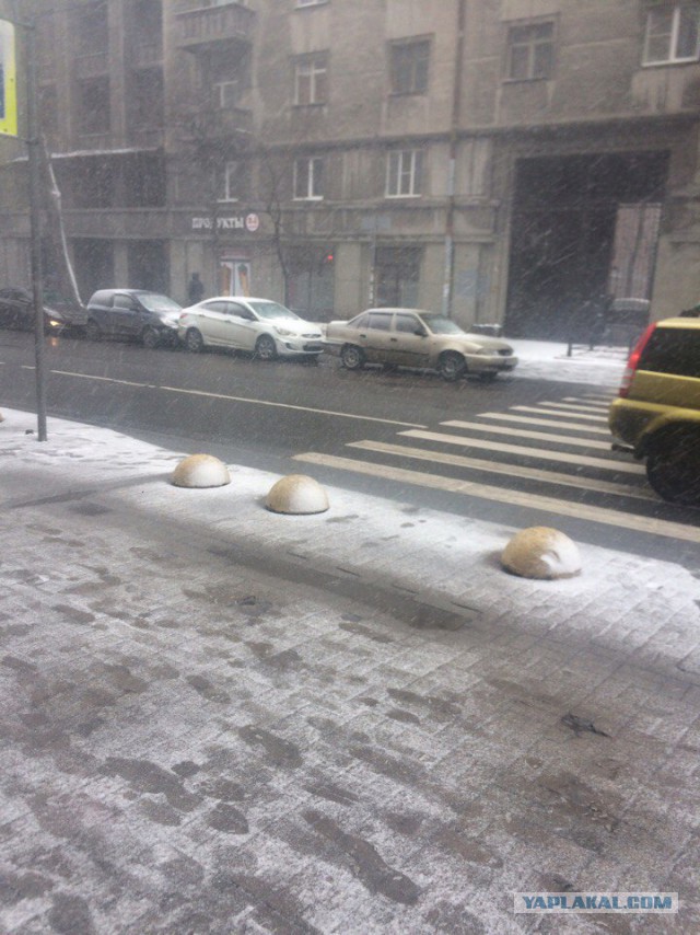 Санкт-Петербург. Апрель