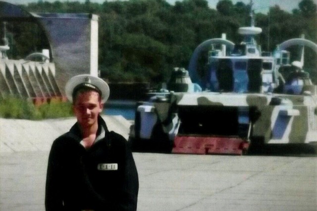 Заброшенная база десантно-штурмовых катеров на воздушной подушке "Мурена" и "Скат"