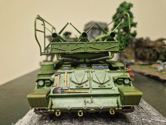 Рукоделия пост. 2П25 ЗРК 2К12 "Куб" SAM - 6 от Trumpeter