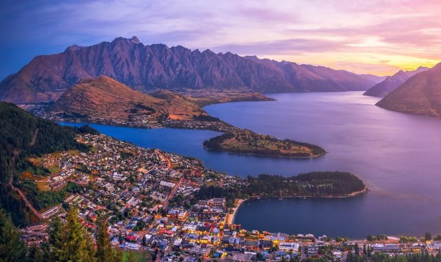 Кажется, техномиллиардеры готовятся к концу света. Стоит ли нам всем беспокоиться?